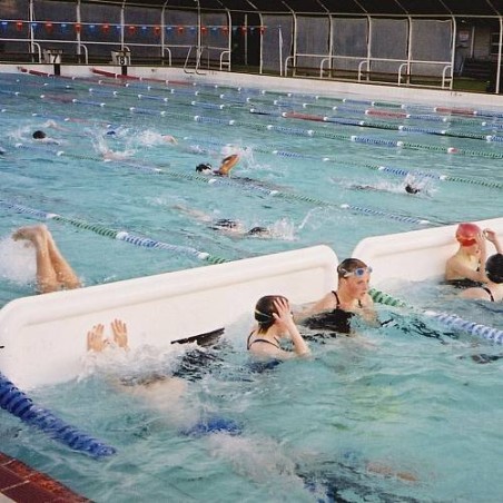 Blocco per virata da piscina agganciabile alle corsie SMALL