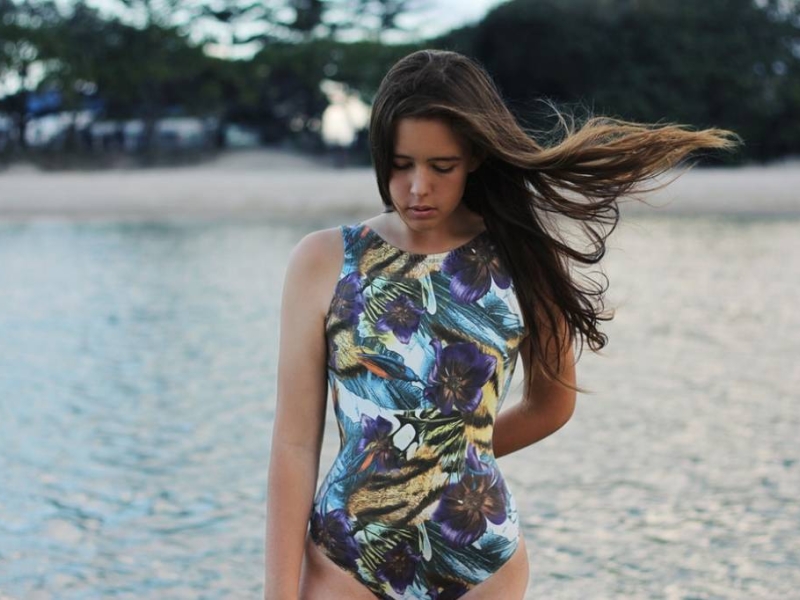 Indecisa sui Costumi Piscina Donna? Ecco Come Scegliere in Poche Facili Mosse.
