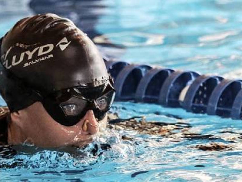Occhialini Nuoto JEKO: Tecnologia Innovativa e Massima Aderenza