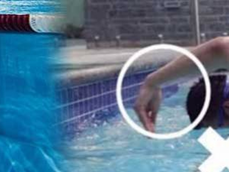Uno Stile Libero Perfetto in 5 Mosse, parte terza: un polso forte.