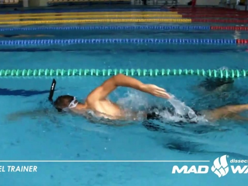 Tubo frontale Snorkel PRO Mad Wave, il massimo per allenare resistenza e tecnica